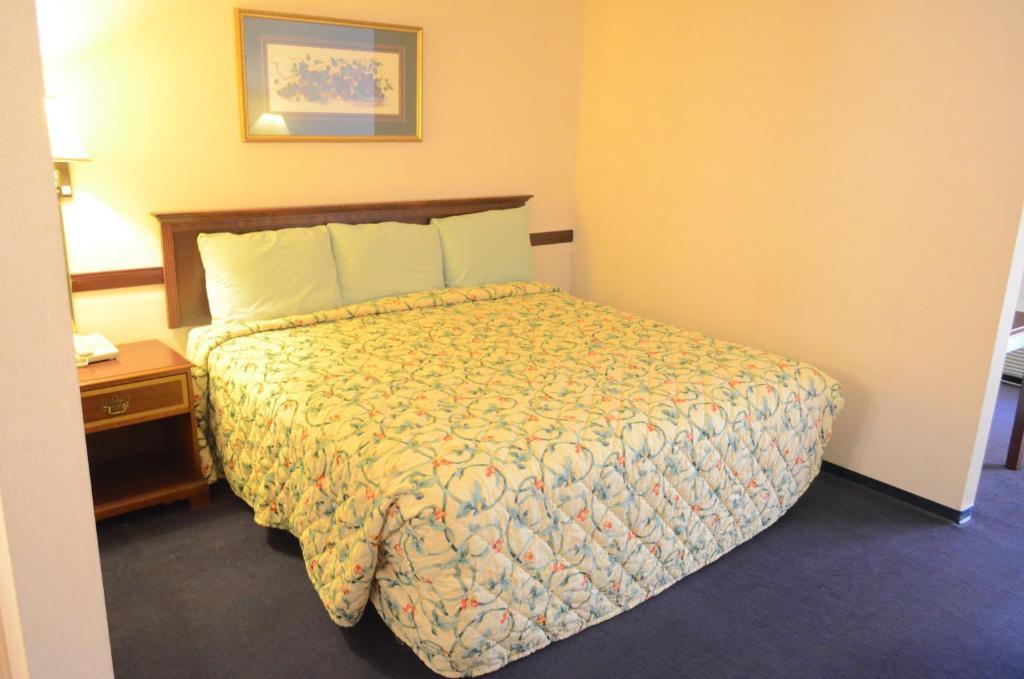 Bear Creek Inn Addicks Номер фото
